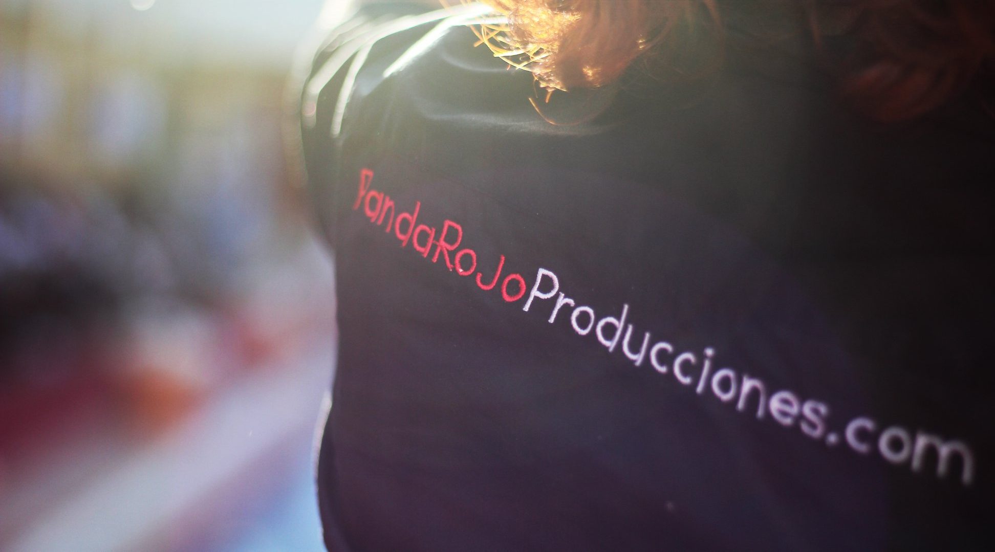 Imagen detalle camisa Panda Rojo Producciones